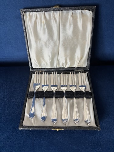 Vintage dessert forks set - dessert,
