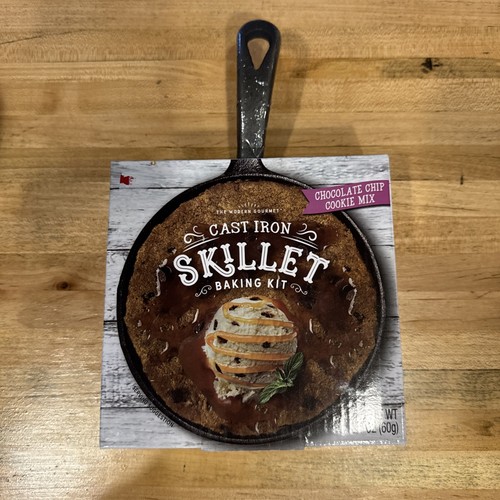 Mini cast iron skillet - cast,