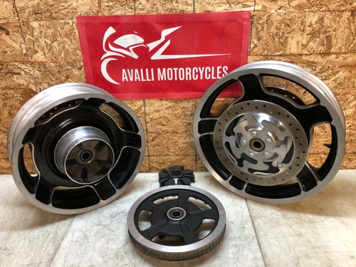 13 harley davidson - 09, 11
