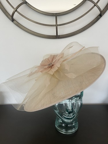 Large hatinator champagne - hatinator, in
