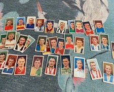 Vintage cigarette cards / 1930.s football players 