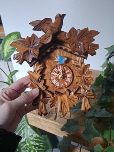 Cuckoo clock wooden vintage - cuckoo,