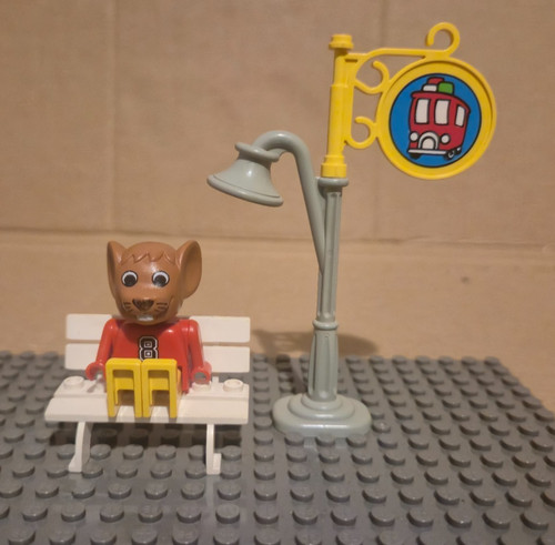 Lego fabuland bus stop with - bus,