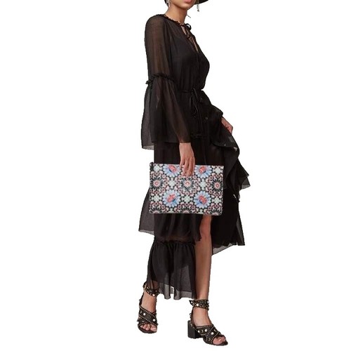 Rrp 1495 chanel - chanel, clutch
