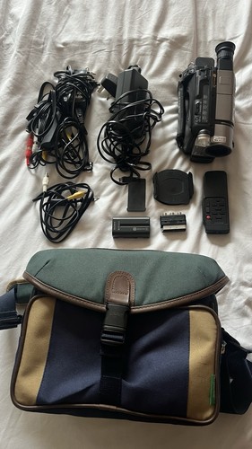 Sony ccd tr713e handycam video - ccd-tr713e,