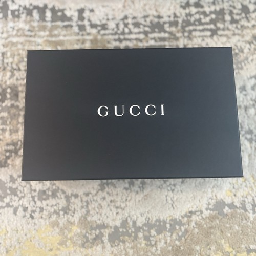 Authentic gucci empty shoe - shoe, box