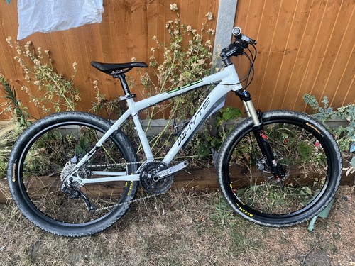 Custom whyte 905 mountain bike - custom,