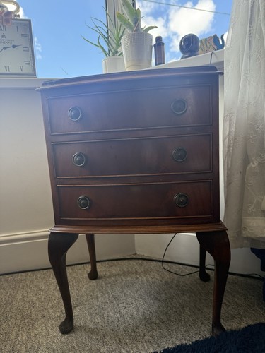 Queen anne style mahogany - style,