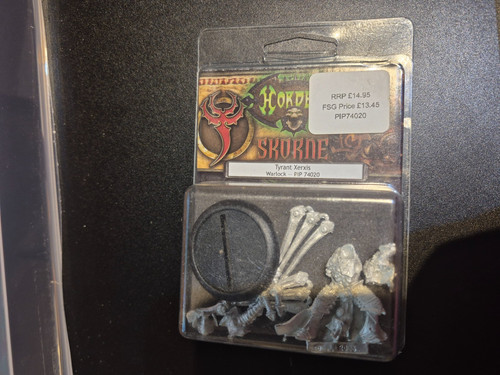 Warmachine skorne tyrant - warmachine,