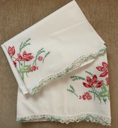 Vintage hand embroidery - hand,