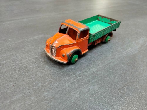 Dinky toys 414 - toys, rear