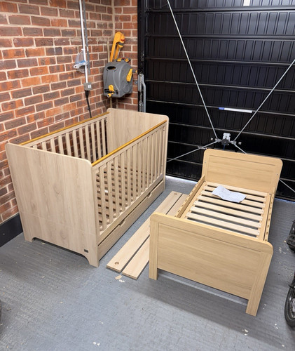 Mamas papas bedroom set cot - papas,
