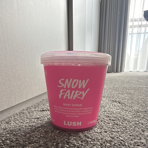 Lush snow fairy body scrub - snow,