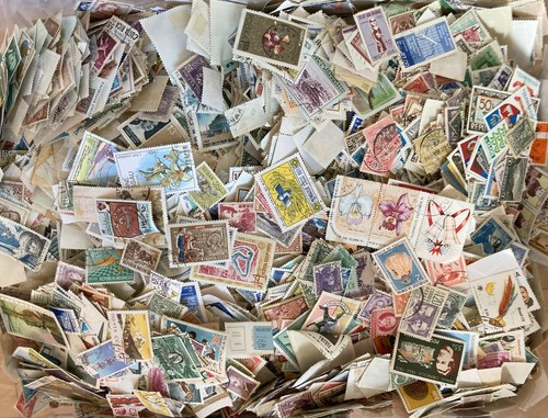 World stamps grams off - world, 70