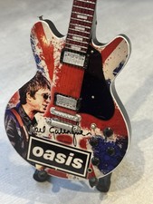 Oasis miniature Guitar - 10