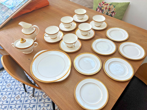 Royal doulton - royal,