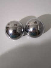 2 Count Relaxation Balls Hand