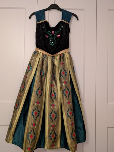 Official disney store - disney, frozen