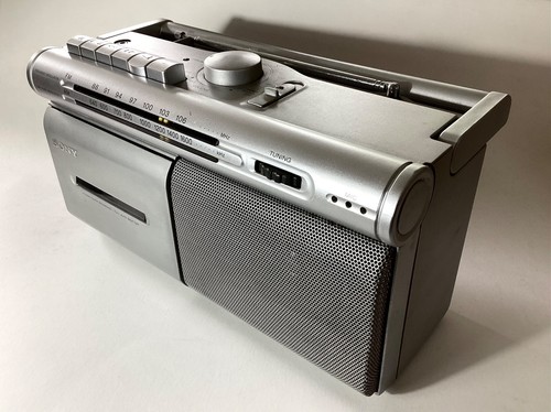 Vintage sony cfm radio - sony,