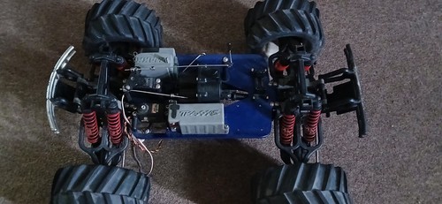 Traxxas maxx roller - traxxas, chassis