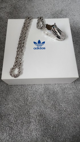Very rare adidas - -,