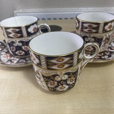 William Hudson (Sutherland China) 3 x coffee cups & 2 x saucers 