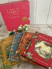 A Year in Brambly Hedge by