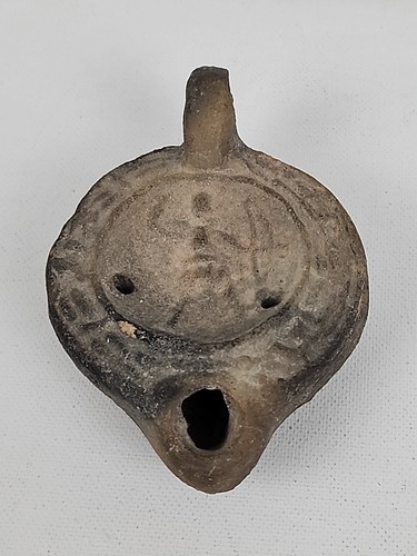 Ancient roman oil - oil, lamp
