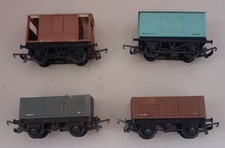 Triang 4 x Goods Wagons: Brake