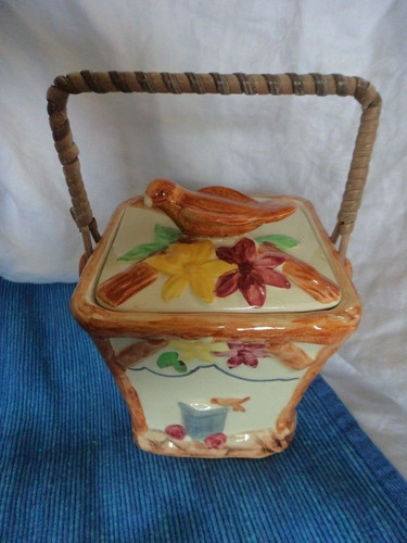 Wade heath biscuit pot ceramic - wade,