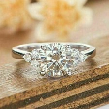 Solitaire Engagement Wedding