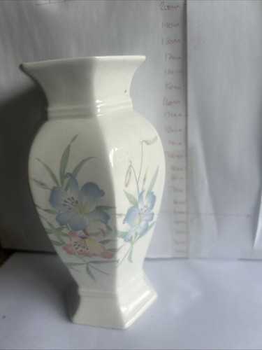 Royal winton chintz 16cm - 16cm, high