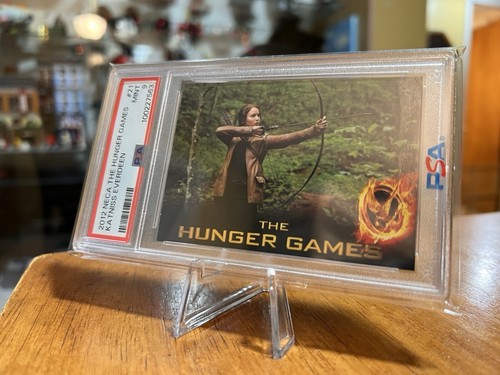 2012 neca the hunger - the,