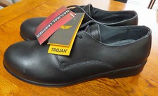 TROJAN Black Natural Leather Steel Toe Safety Shoes Size 8 Eu 42  NEW with Tags