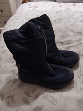 Ecco Boots Childs Size 27 UK 9
