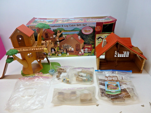 Sylvanian family tree house - family,