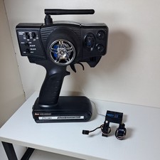 Rc Radio 2.4 Ghz System/2xMini  Servos,1/18 1/16 vgc.