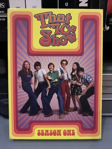 That show season 1 - 70’s,