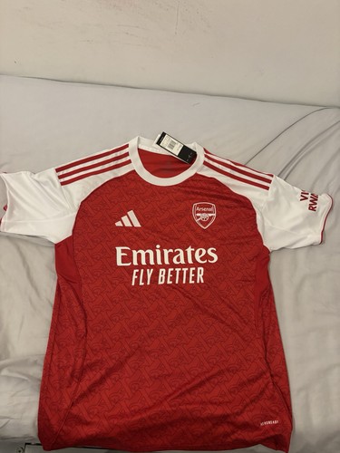 Arsenal home kit size - 25/26,