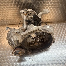 VOLKSWAGEN CADDY Gearbox 2.0