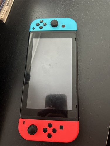 Nintendo switch console - 32, gb