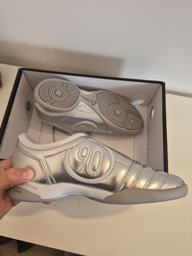 Silver nike t90 trainers - t90,