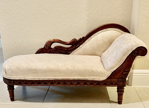 Vintage antique swan carved - ,