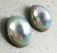 GFMW Great Falls Metal Works STERLING SILVER STUD EARRINGS Blue Mabe Pearl DOMED