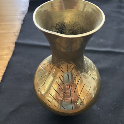Vintage brass vase approx - brass,