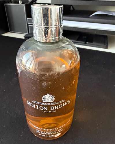 Molton brown suma ginseng bath - brown,
