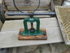 ANTIQUE CAST IRON GOLF BALL