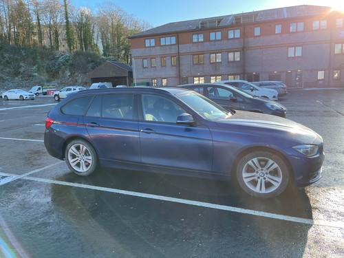 Bmw 318i sport touring - sport,