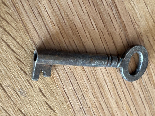 1900s steel type key - , (