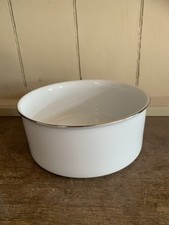 Thomas Medallion Thin Platinum